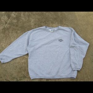 Cirque du Soleil sweatshirt fits like a size large